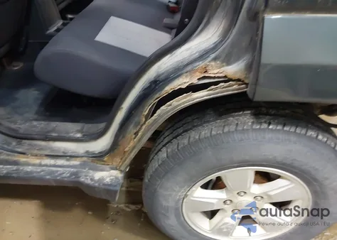 2010 Jeep Liberty Sport from USA, damaged, VIN 1J4PN2GK4AW167196